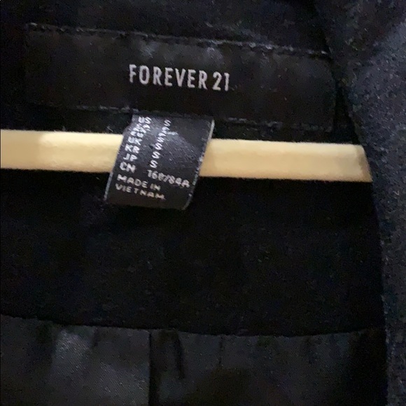 Black 3/4 sleeve blazer - Picture 2 of 4